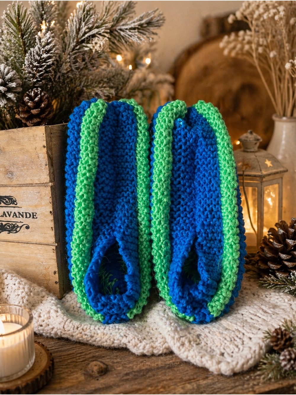 Cozy phentex Knit Women's Slippers in Bright Blue & Green